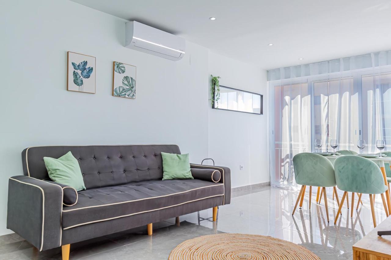Virginia Levante Beach Apartments Benidorm Luaran gambar