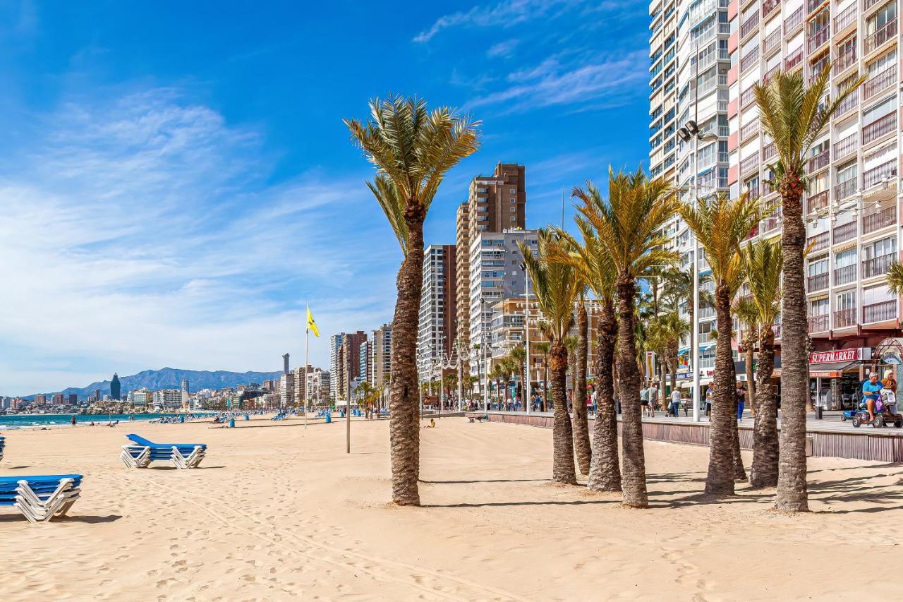 Virginia Levante Beach Apartments Benidorm Luaran gambar
