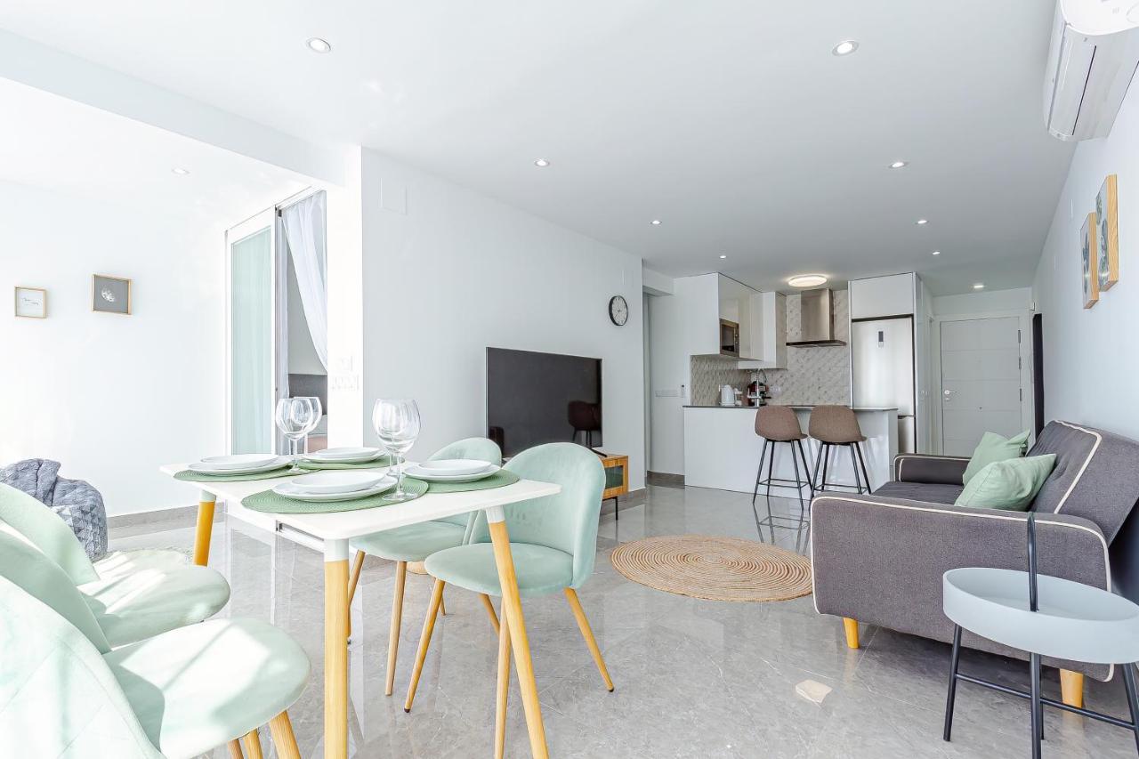 Virginia Levante Beach Apartments Benidorm Luaran gambar