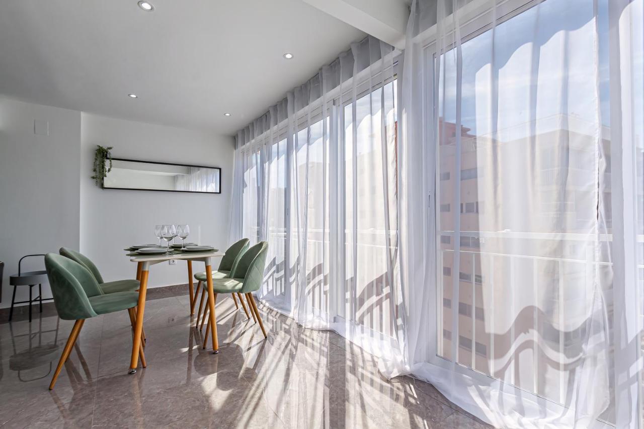 Virginia Levante Beach Apartments Benidorm Luaran gambar