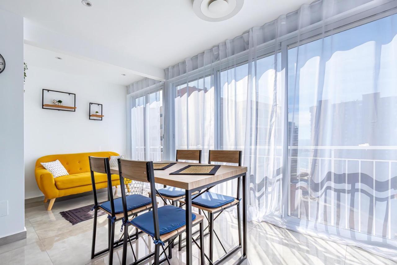 Virginia Levante Beach Apartments Benidorm Luaran gambar