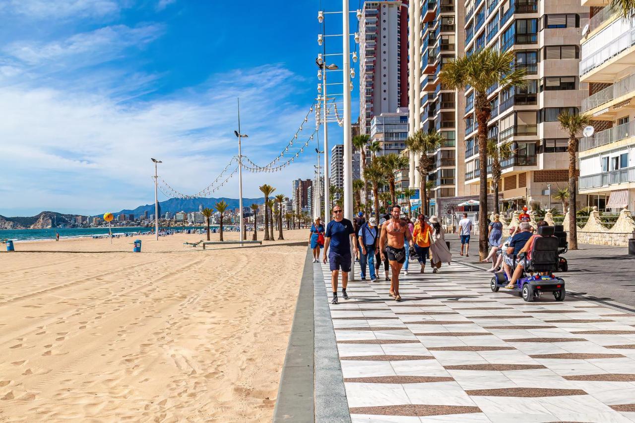 Virginia Levante Beach Apartments Benidorm Luaran gambar